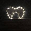 Änglavingar med LED slinga som jag har ovanför sängen.