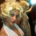 A big kiss from Marilyn ;)