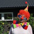 En av tvlingsdeltagarna i dansfreningen Crazy Flutters sommarfest med foto- och bilorientering i Uppland med rets tema: Cirkus!