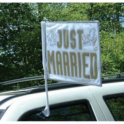 Bilflagga \\\"Just married\\\"