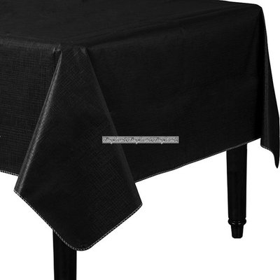 Jet svart bordsduk i vinyl med flanell baksida - 132cm x 228cm