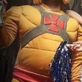 Maskeraddräkten höll väldigt hög kvalitet och blev genast favoriten på halloween festen!
Använde den två gånger och den höll hela helgen trots en hel del dansande.