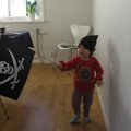 Liten pirat på upptäcktsfärd!