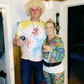 Inför en 70-tals fest hos goda vänner. Hippie Flower Power maskeraddräkt