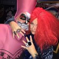 Med min svåger på Halloweenfest! Peruken var en hit, älskade den själv och fick många komplimanger!!!