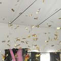 Konfettiregn på piratkalaset var mycket uppskattat av alla pirater. Och sen ville de samla ihop konfettin från golvet och ta det med sig hem. Så det var inte mycket kvar att städa upp efter heller. :-) Konfettikanon guld - Olika storlekar