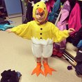 Nöjdaste kycklingen på dagis! Kyckling maskeraddräkt 4-6 år