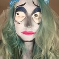 Jag som Corpse bride. Frgen anvndes bde som gonskugga och tillsammans med den vita som hudton i ansiktet och p kroppen!